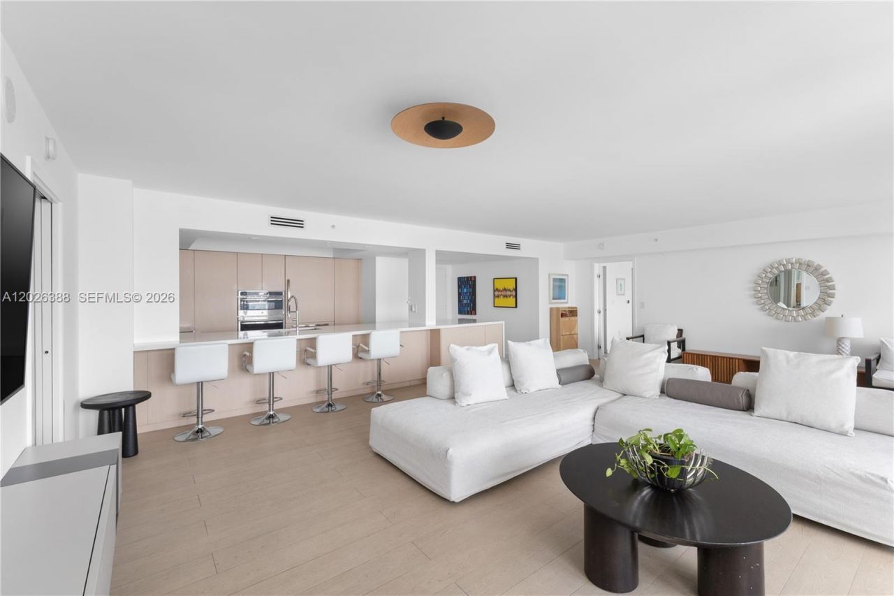 1800 Sunset Harbour , Unit 1612, Miami Beach, FL 33139 Photo