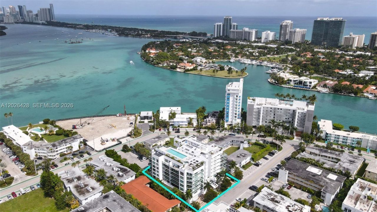 1133 102nd St , Unit 306, Bay Harbor Islands, FL 33154 Photo