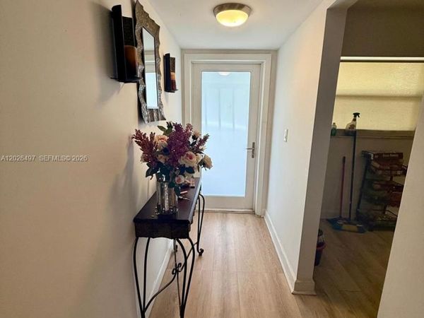 5985 Del Lago Cir , Unit 215, Sunrise, FL 33313