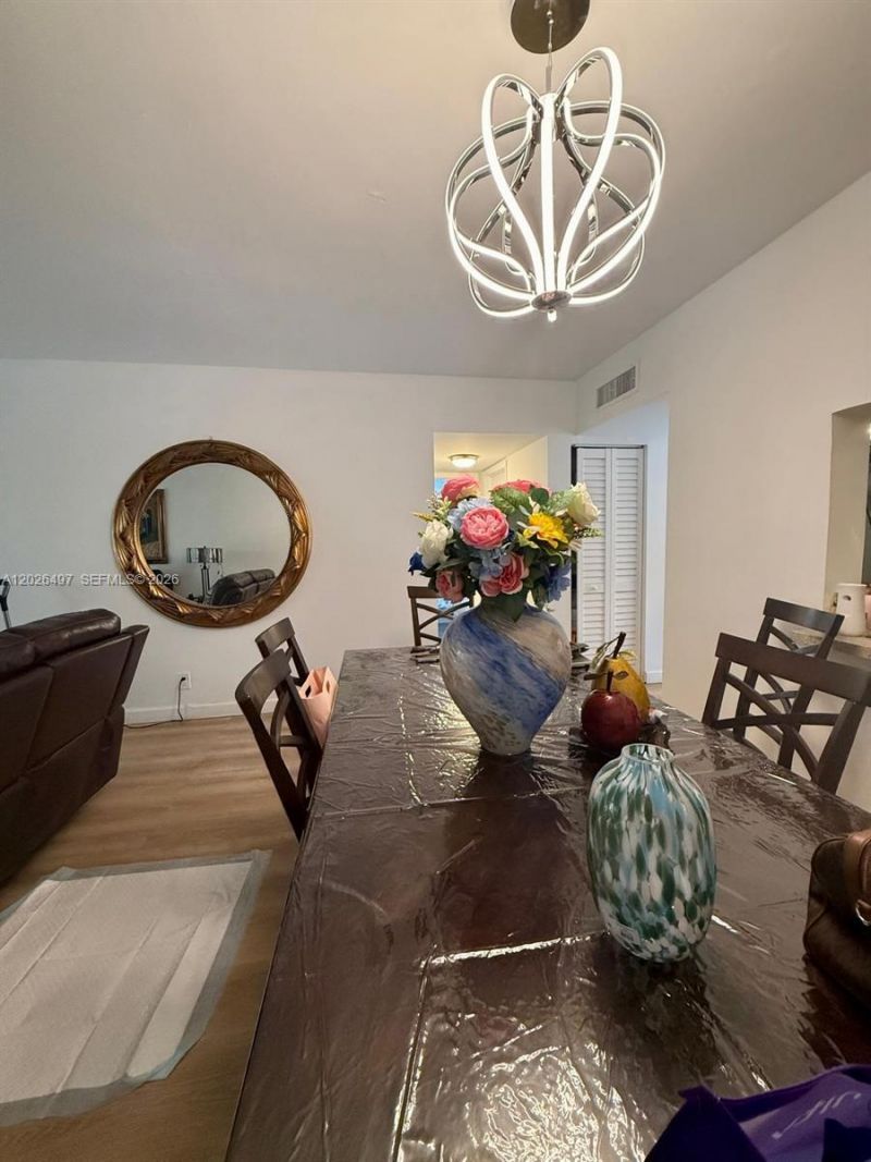 5985 Del Lago Cir , Unit 215, Sunrise, FL 33313 Photo