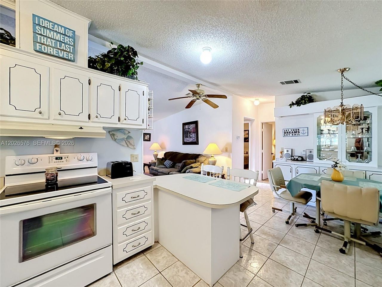 8227 Cinnamon Ln, Port Saint Lucie, FL 34952 Photo