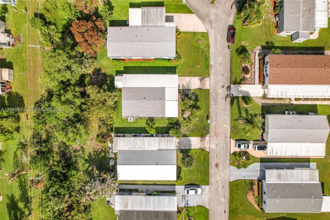 8227 Cinnamon Ln, Port Saint Lucie, FL 34952 Photo