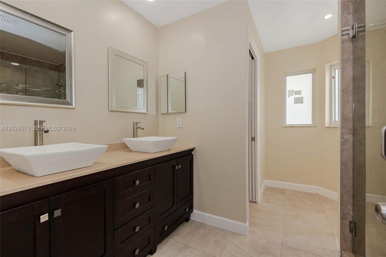 3583 Simms St, Hollywood, FL 33021 Photo