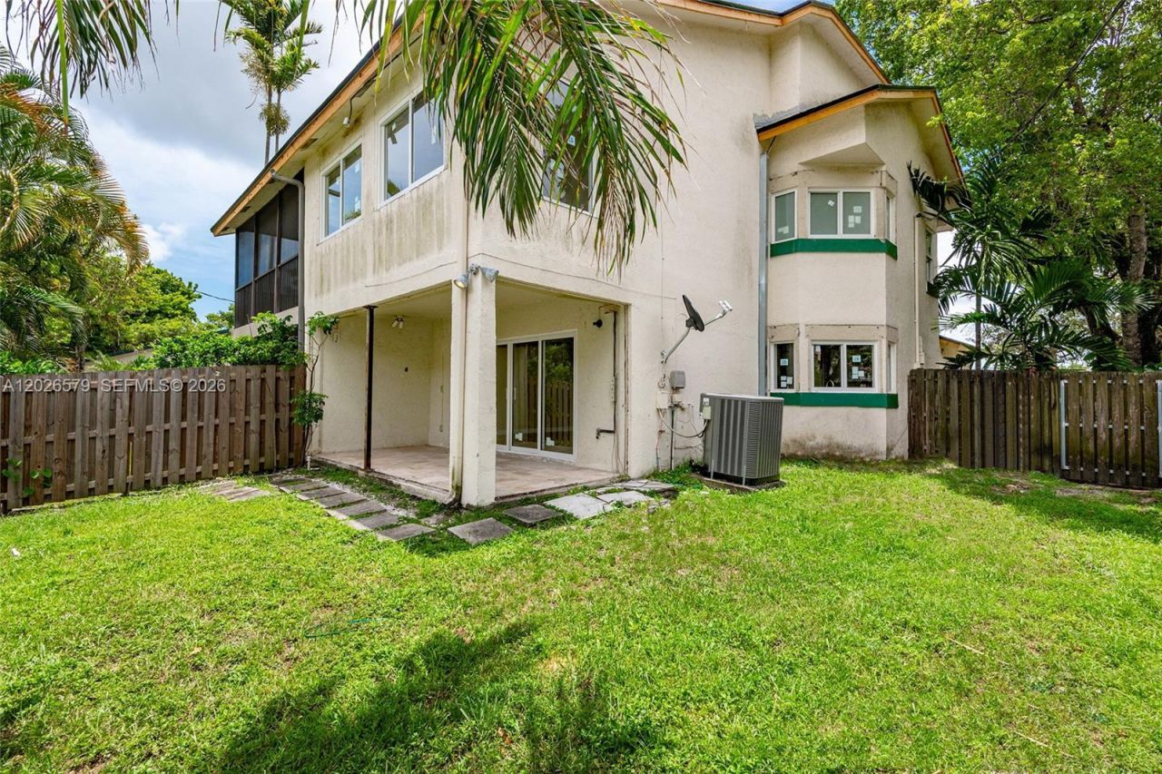 3583 Simms St, Hollywood, FL 33021 Photo
