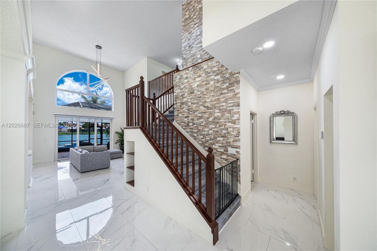 18451 NW 13th St, Pembroke Pines, FL 33029 Photo