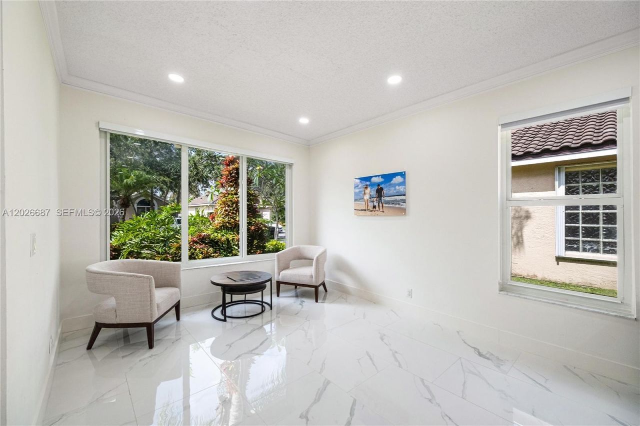 18451 NW 13th St, Pembroke Pines, FL 33029 Photo