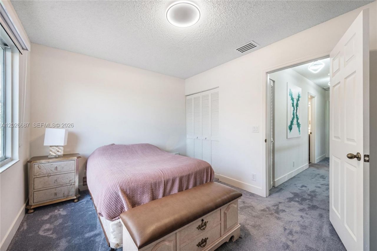 18451 NW 13th St, Pembroke Pines, FL 33029 Photo