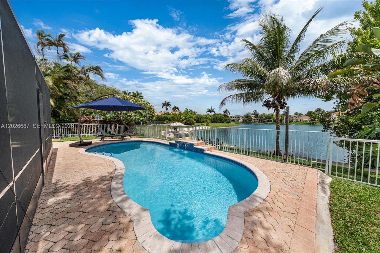 18451 NW 13th St, Pembroke Pines, FL 33029 Photo