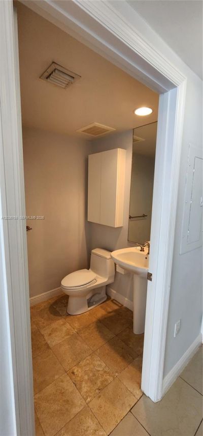 1745 E Hallandale Beach Blvd , Unit 2304W, Hallandale Beach, FL 33009 Photo