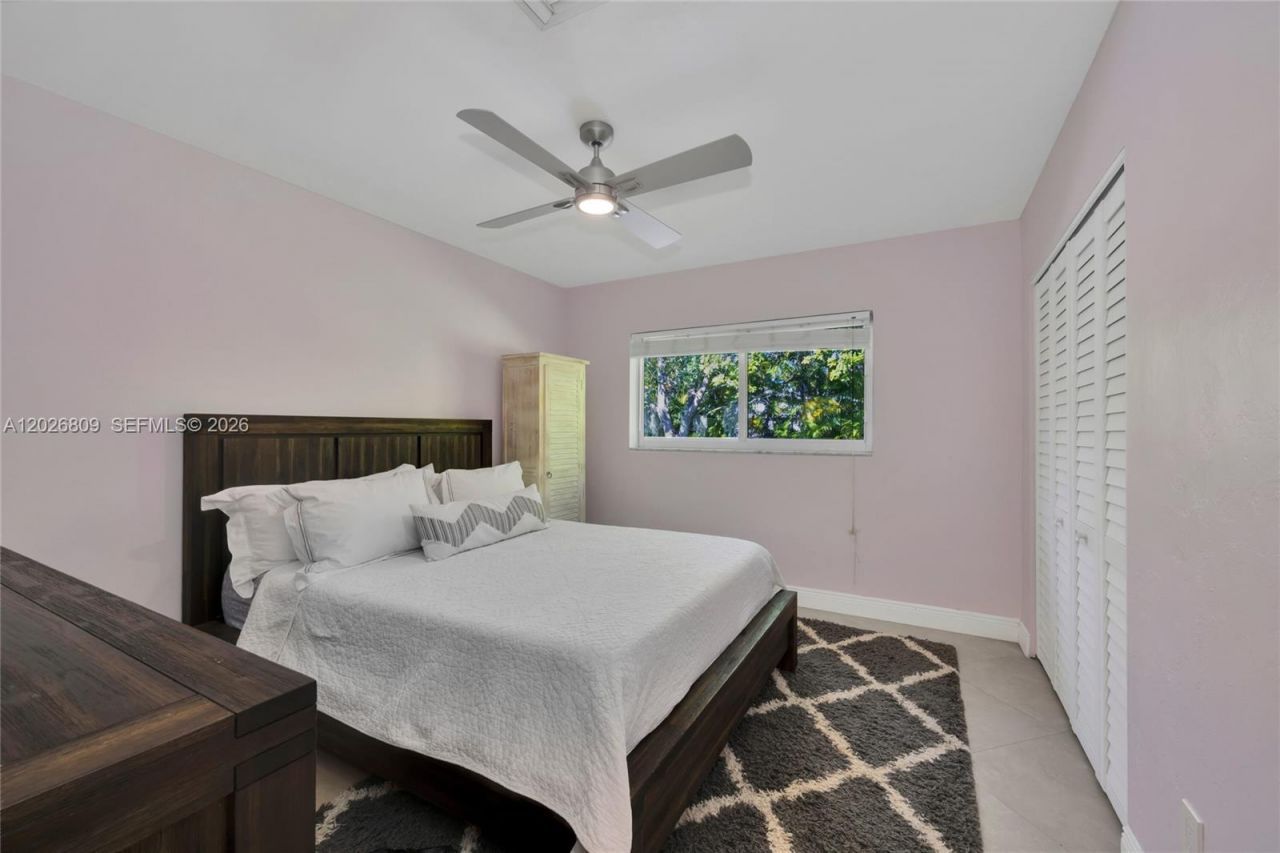 6970 SW 124th St , Pinecrest, FL 33156 Photo