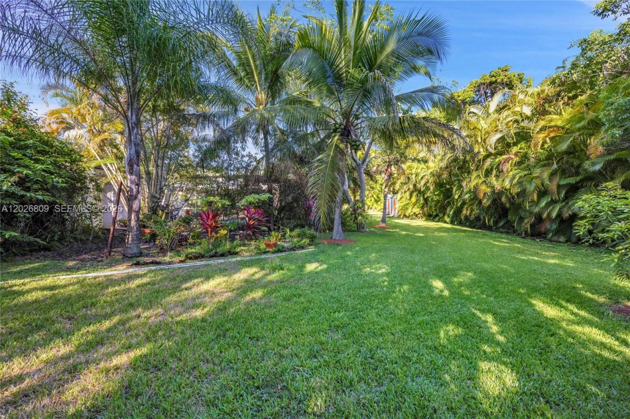 6970 SW 124th St , Pinecrest, FL 33156 Photo