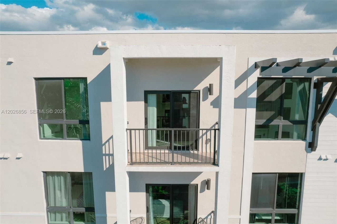 4745 NW 84th Ct , Unit 47, Doral, FL 33166 Photo