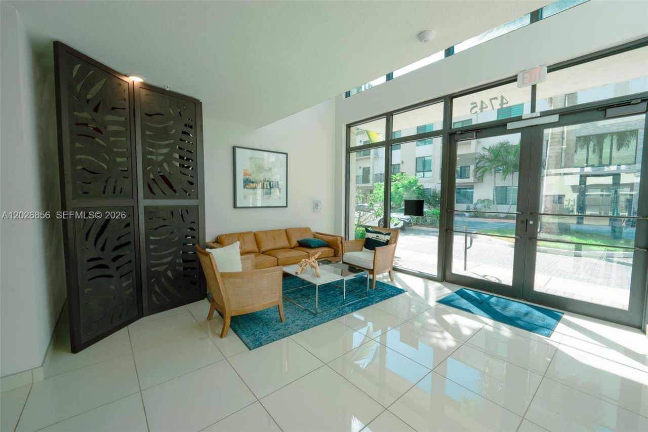 4745 NW 84th Ct , Unit 47, Doral, FL 33166 Photo
