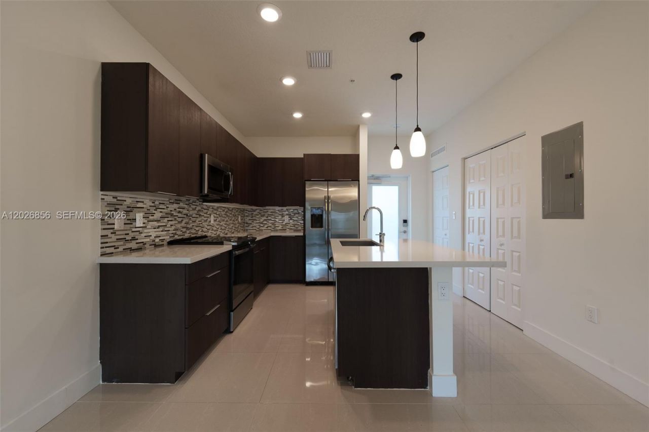 4745 NW 84th Ct , Unit 47, Doral, FL 33166 Photo