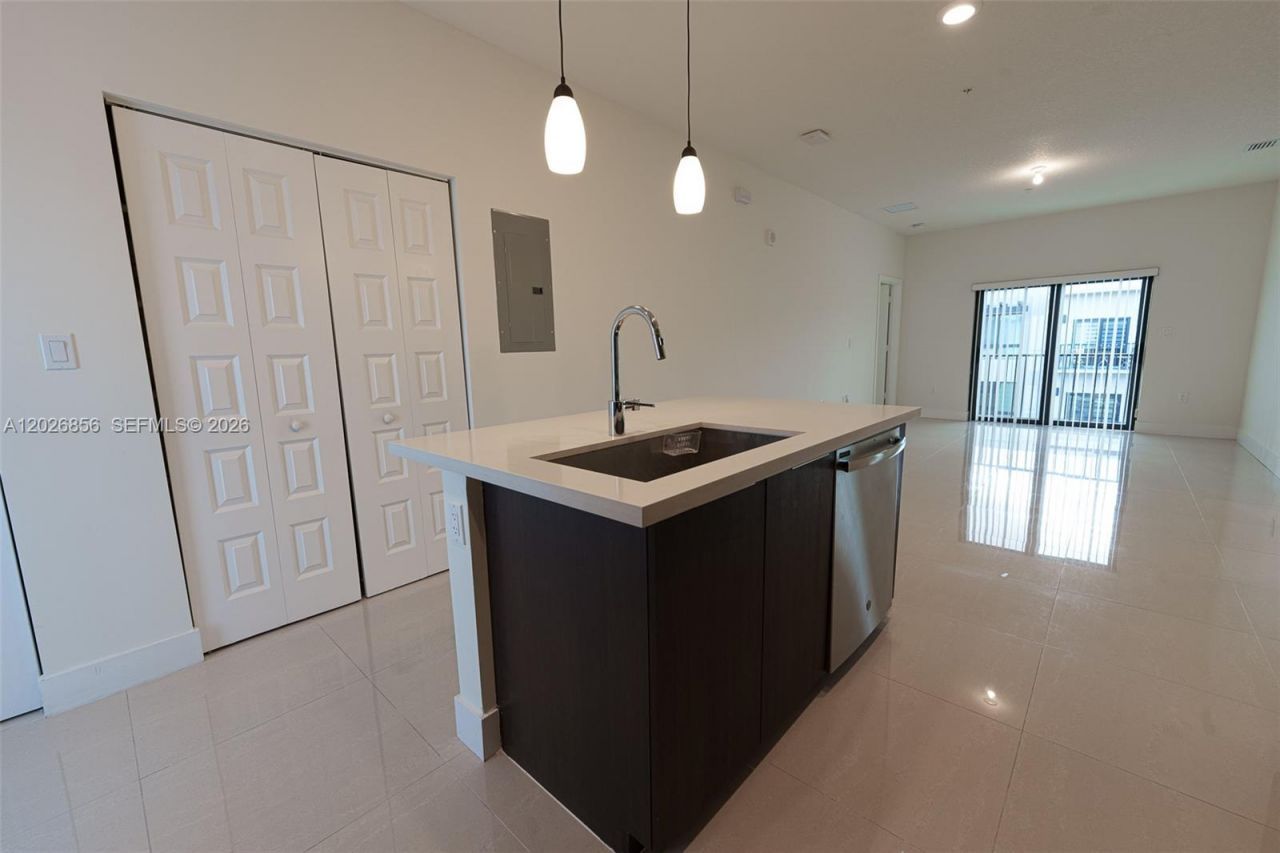 4745 NW 84th Ct , Unit 47, Doral, FL 33166 Photo
