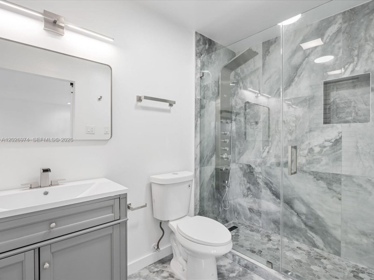 1089 NE 210th Ter, Miami, FL 33179 Photo