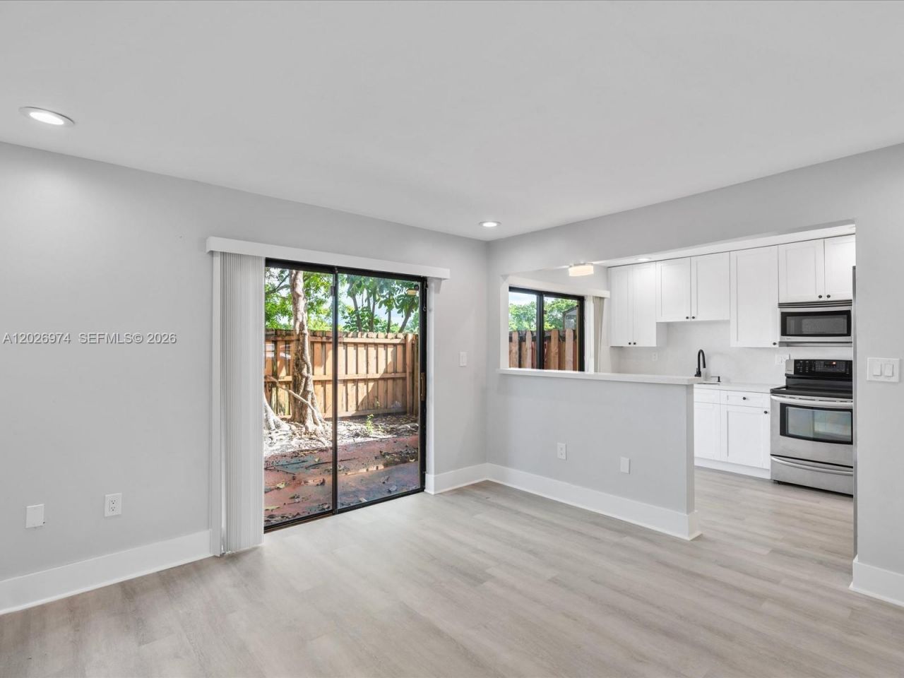 1089 NE 210th Ter, Miami, FL 33179 Photo