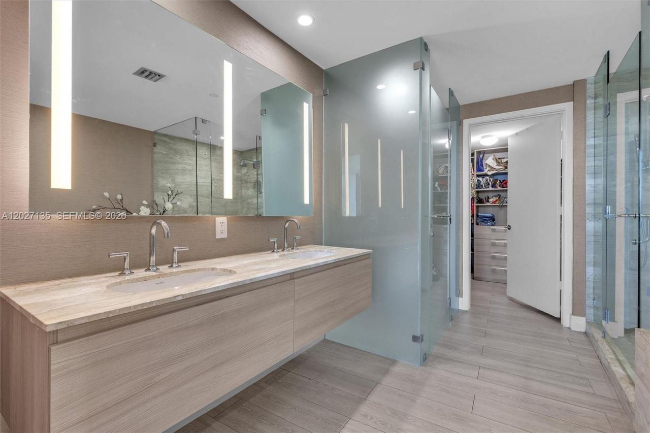2900 NE 7th Ave , Unit 402, Miami, FL 33137 Photo