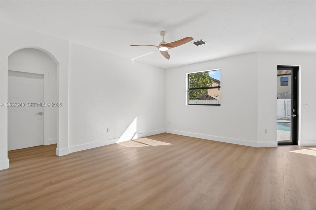 11556 SW 234th St , Homestead, FL 33032 Photo