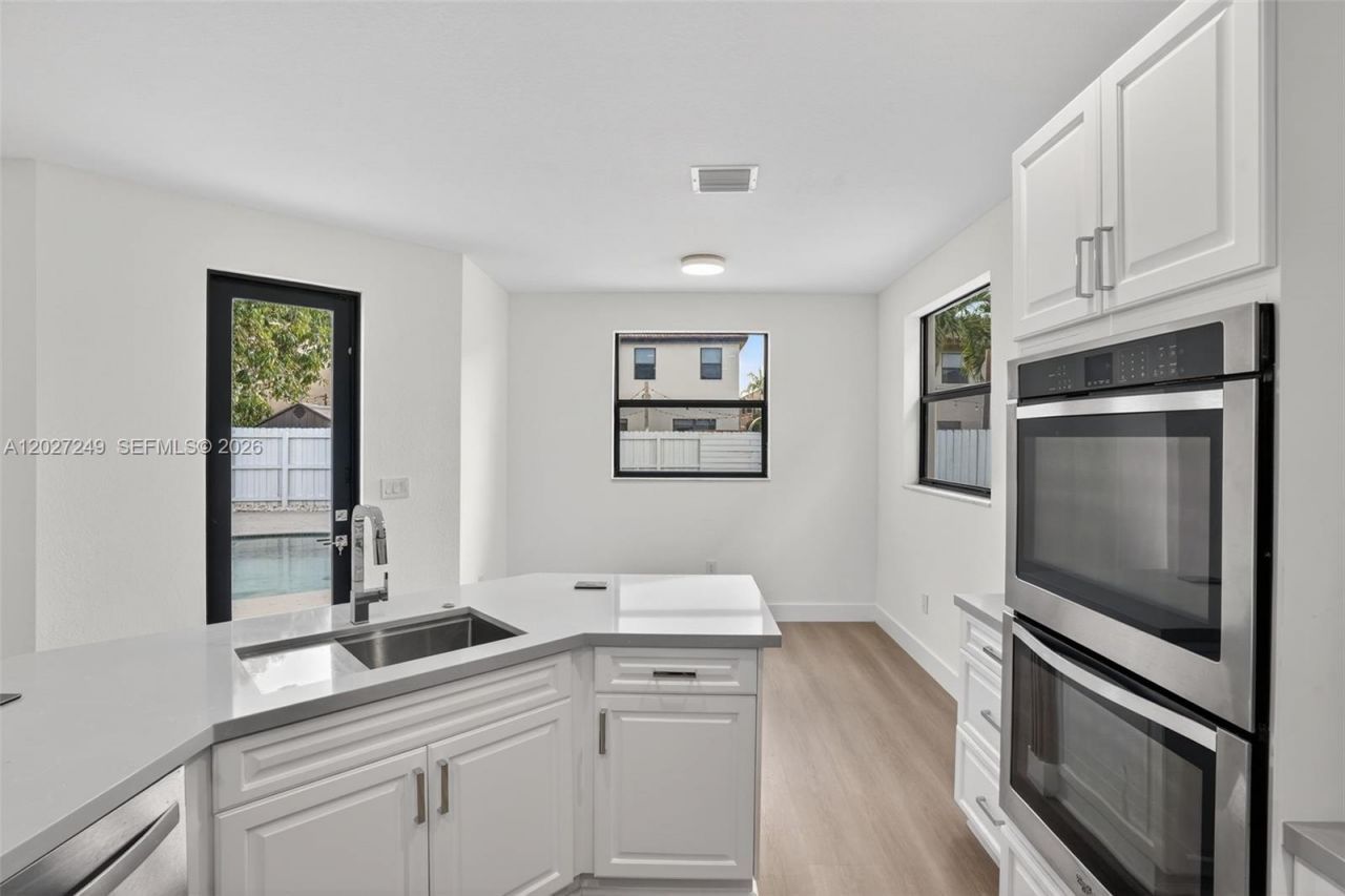11556 SW 234th St , Homestead, FL 33032 Photo