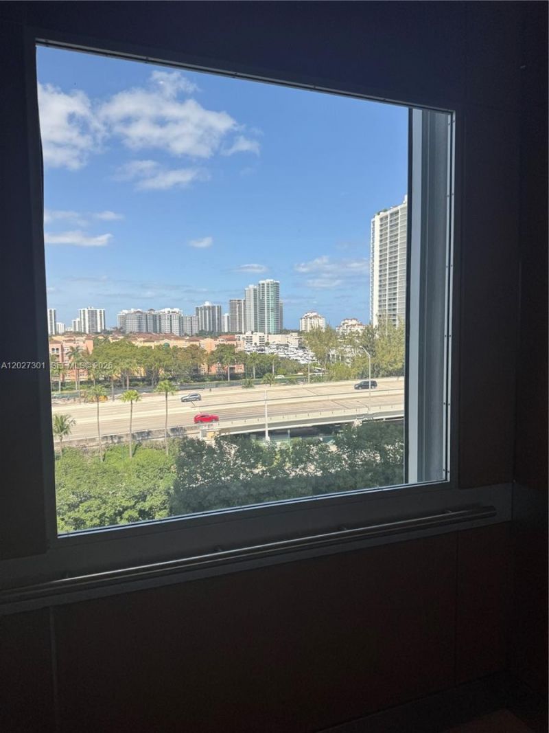 3500 Mystic Pointe Dr , Unit 2003, Aventura, FL 33180 Photo