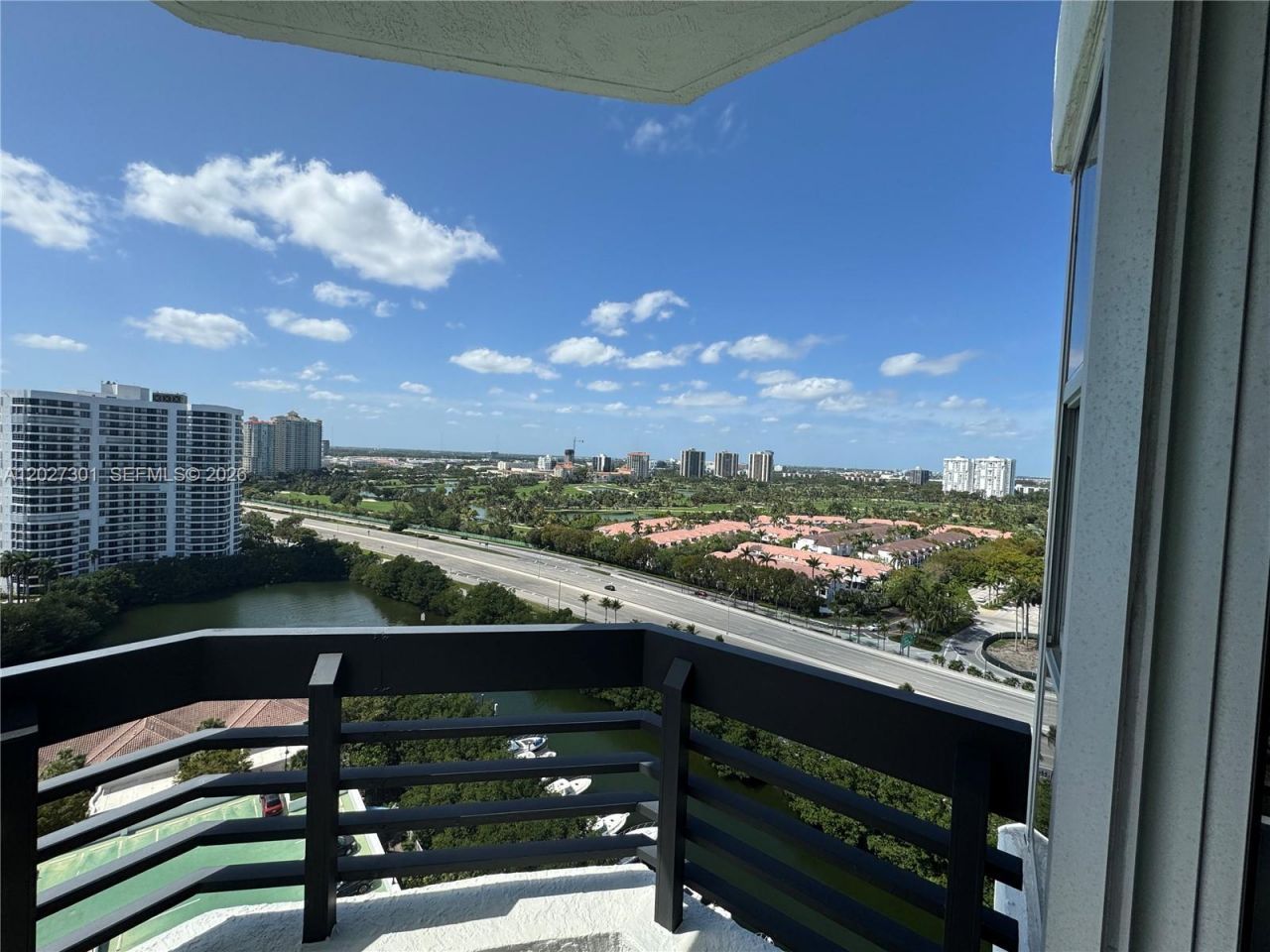 3500 Mystic Pointe Dr , Unit 2003, Aventura, FL 33180 Photo