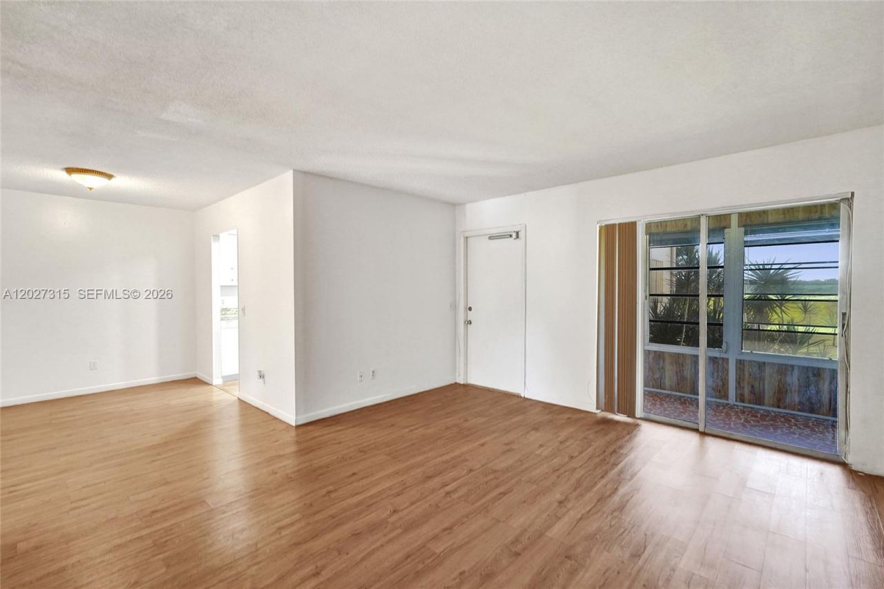2441 SW 82nd Ave , Unit 205, Davie, FL 33324 Photo