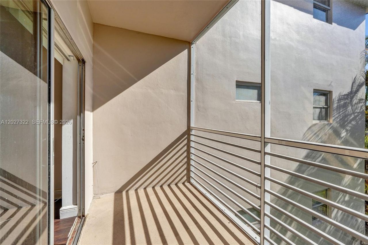 2481 SW 82nd Ave , Unit 205, Davie, FL 33324 Photo