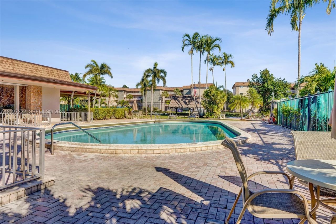 2481 SW 82nd Ave , Unit 205, Davie, FL 33324 Photo
