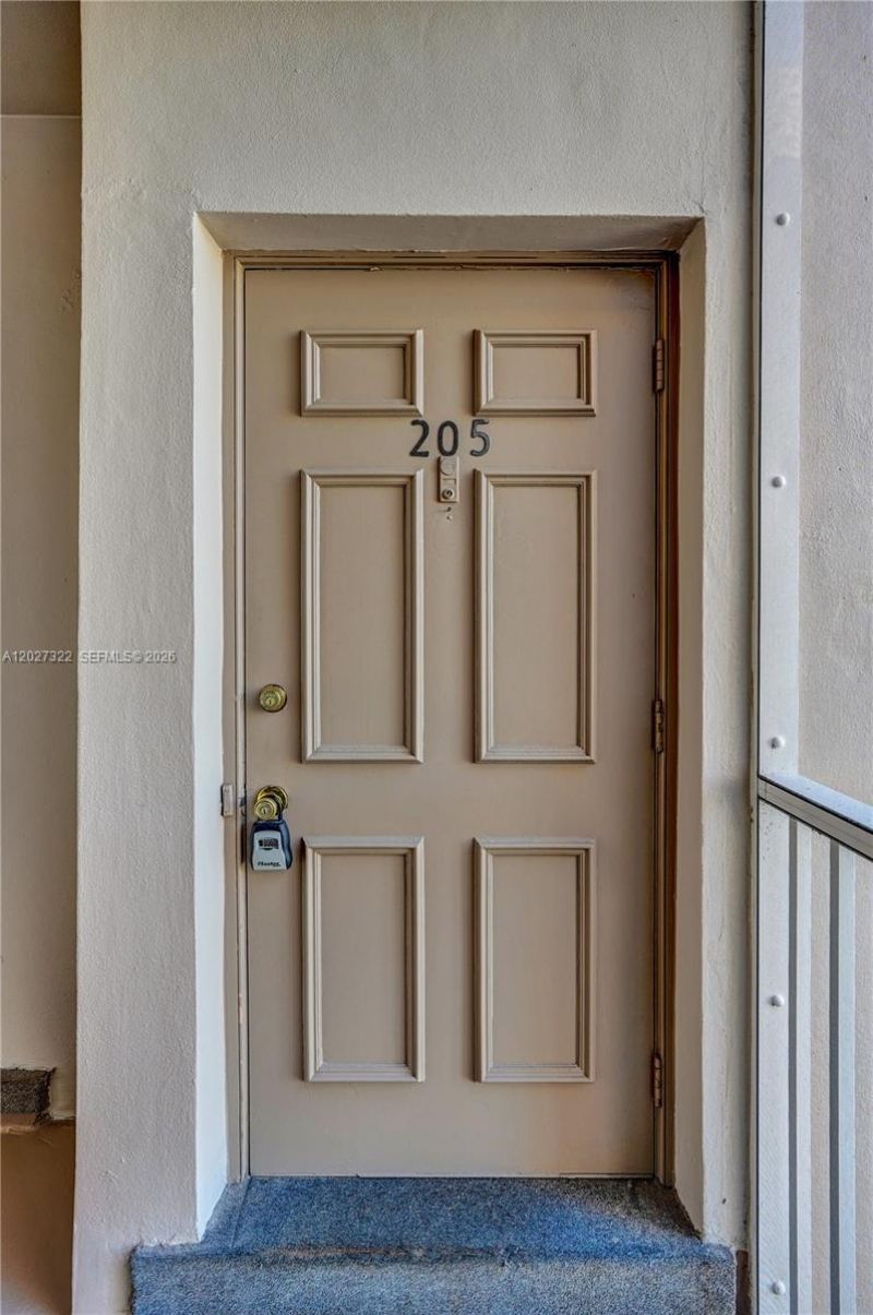 2481 SW 82nd Ave , Unit 205, Davie, FL 33324 Photo