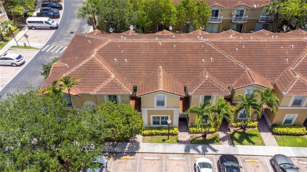 12850 SW 31st Ct , Unit 102, Miramar, FL 33027 Photo