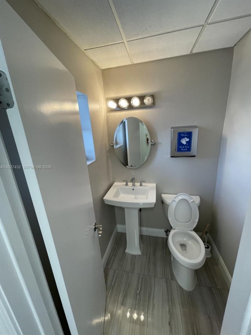 201 N University Dr, Unit 13, Plantation, FL 33324 Photo
