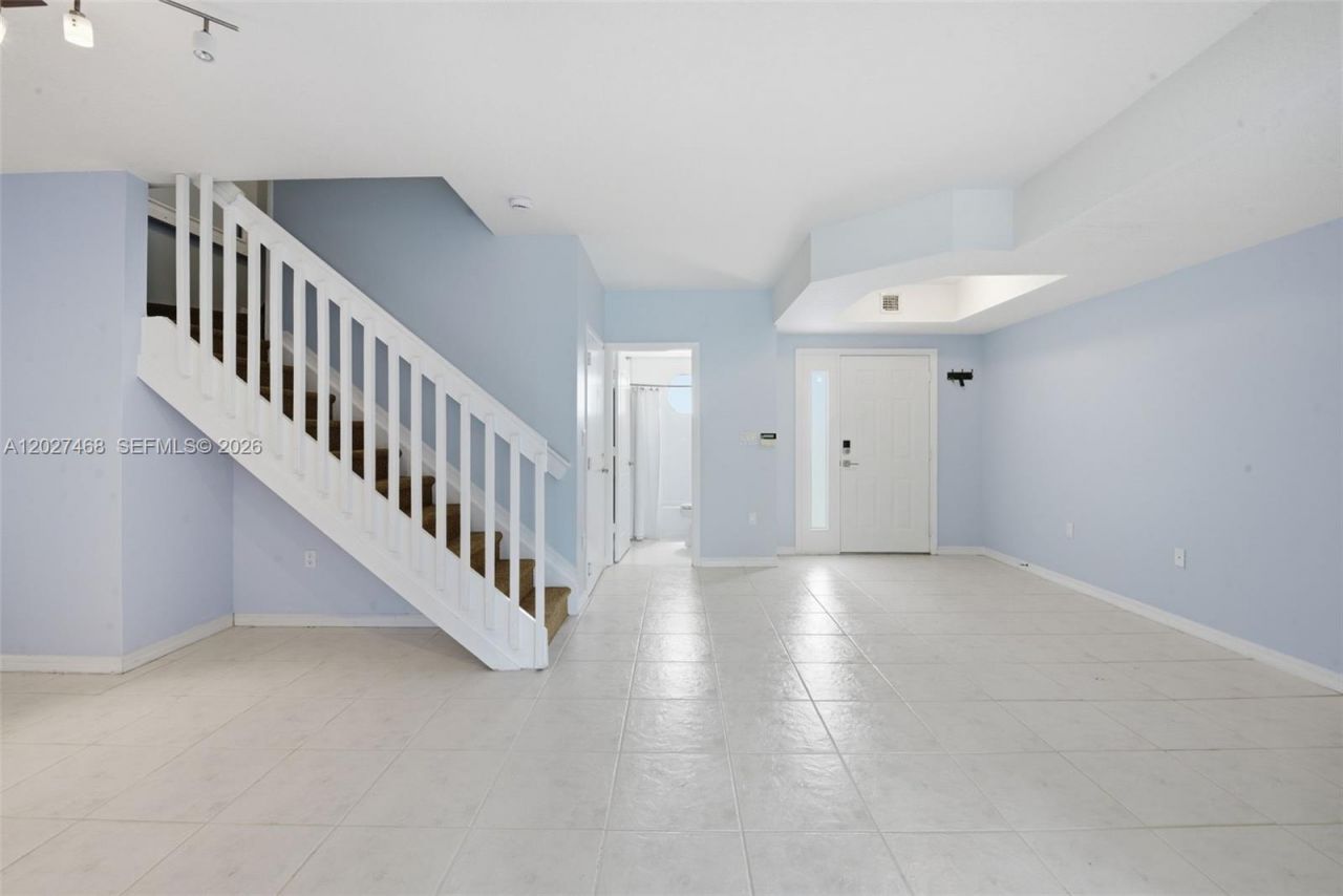 10180 SW 88th St, Unit 403, Miami, FL 33176 Photo