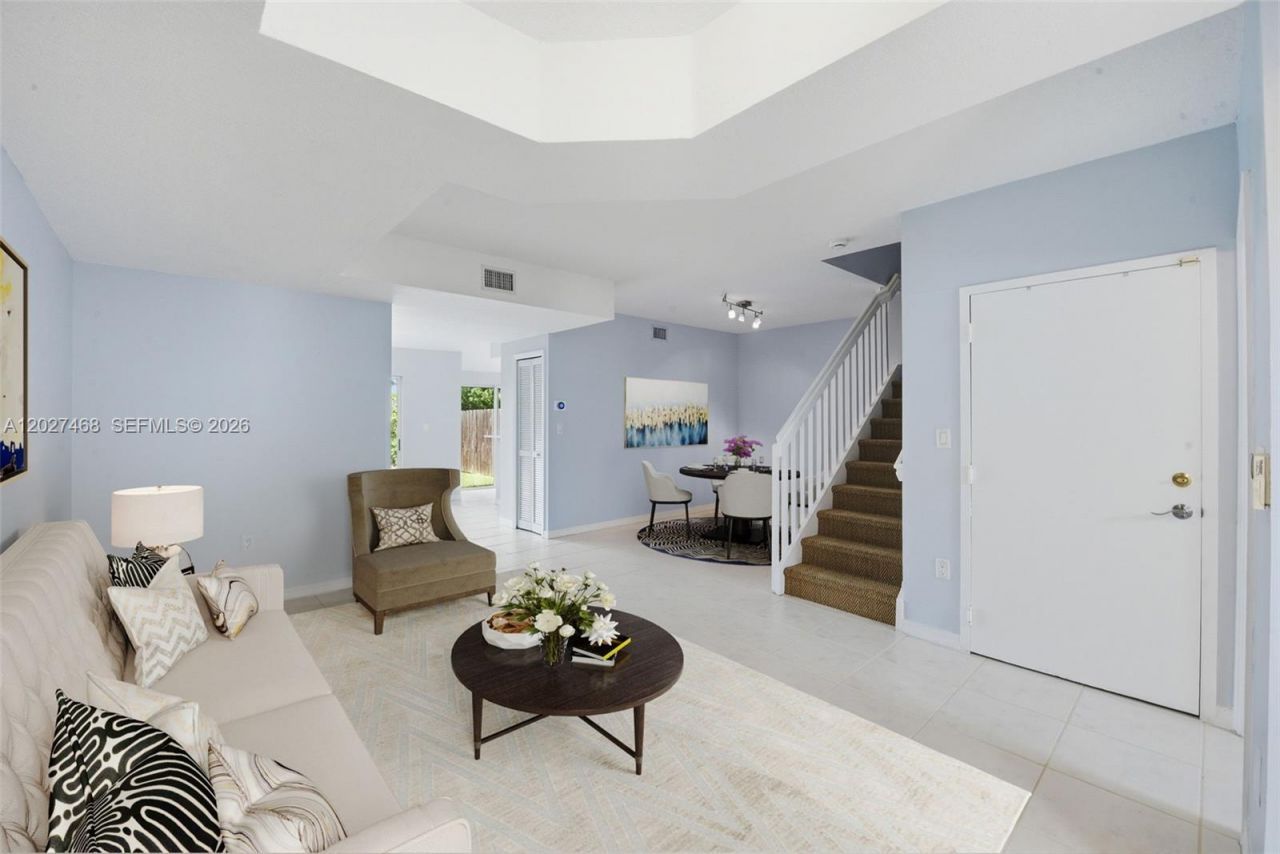10180 SW 88th St, Unit 403, Miami, FL 33176 Photo