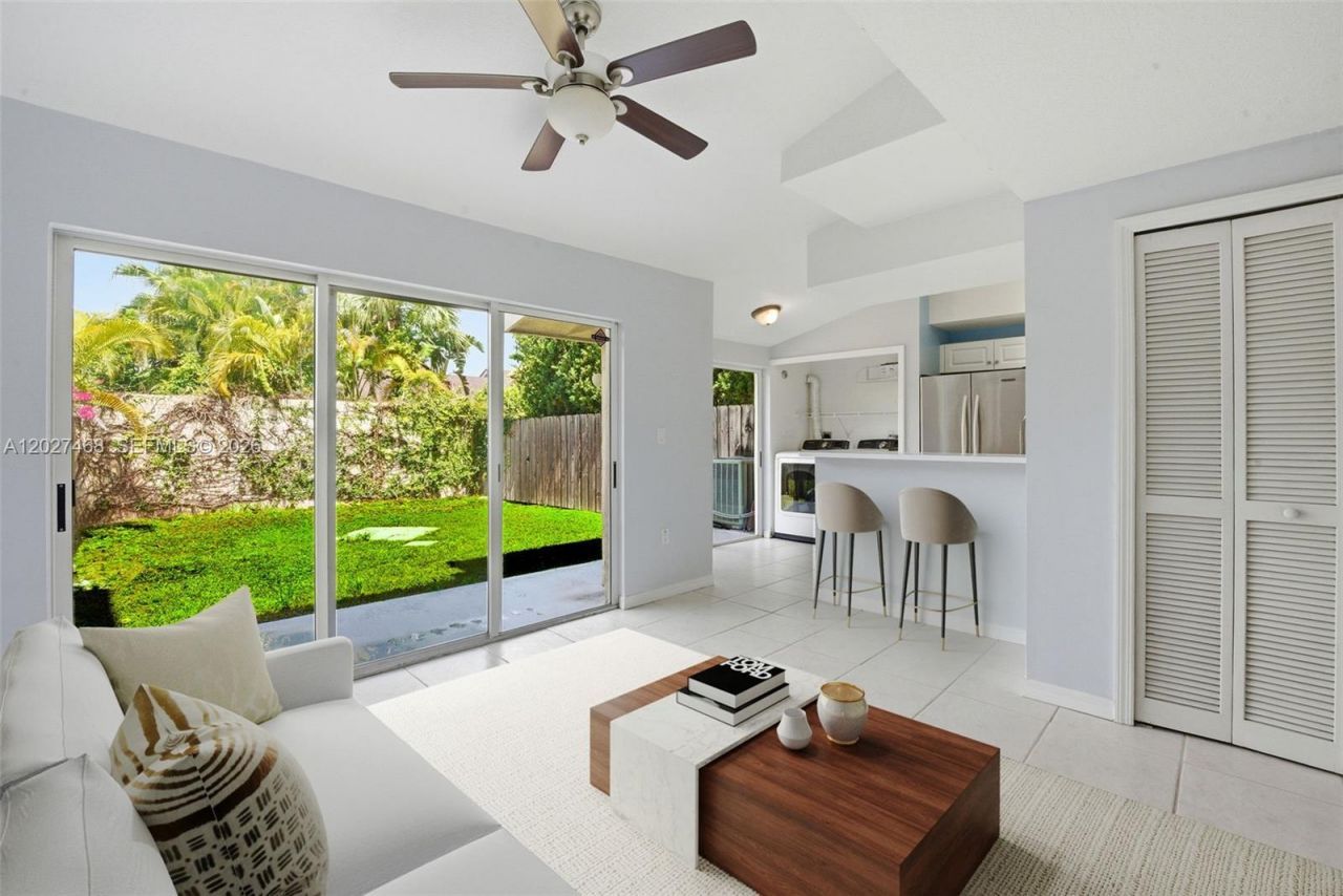 10180 SW 88th St, Unit 403, Miami, FL 33176 Photo