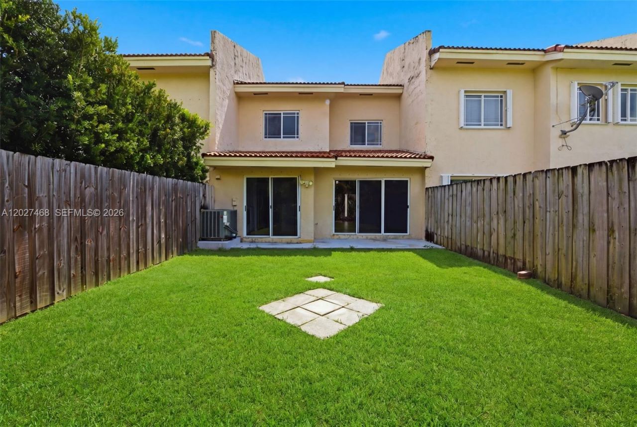 10180 SW 88th St, Unit 403, Miami, FL 33176 Photo