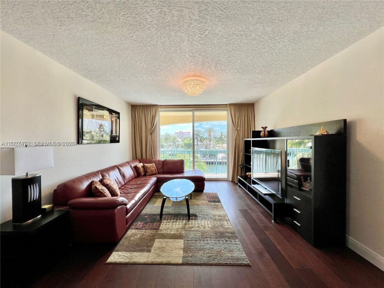 201 S Golden Isles Dr , Unit 306, Hallandale Beach, FL 33009 Photo