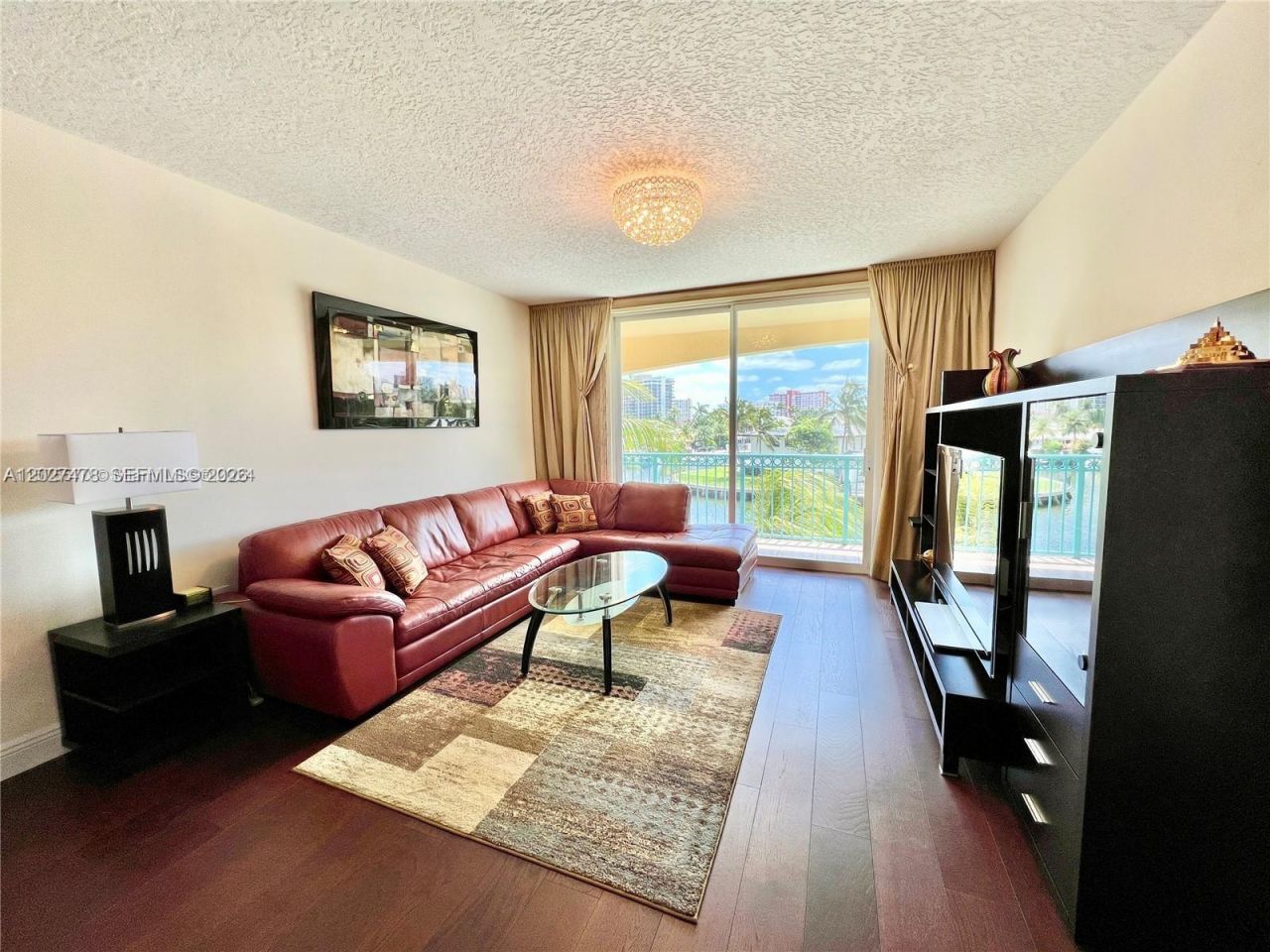201 S Golden Isles Dr , Unit 306, Hallandale Beach, FL 33009 Photo