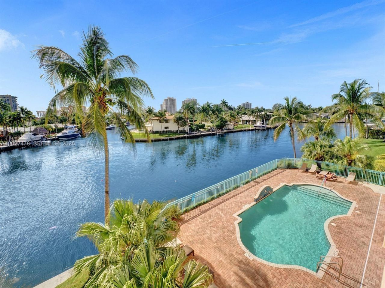201 S Golden Isles Dr , Unit 306, Hallandale Beach, FL 33009 Photo