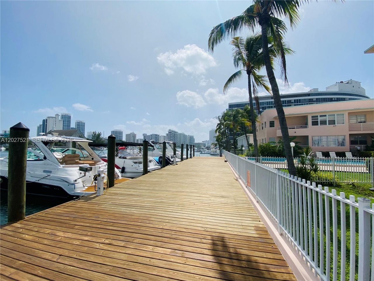6881 Bay Dr , Unit 11, Miami Beach, FL 33141 Photo