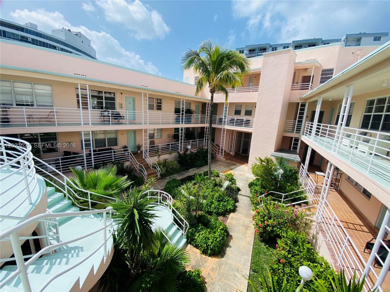 6881 Bay Dr , Unit 11, Miami Beach, FL 33141 Photo