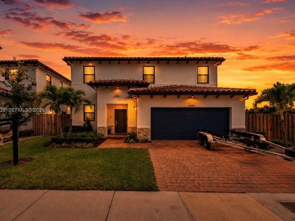 24242 SW 119th Pl, Homestead, FL 33032