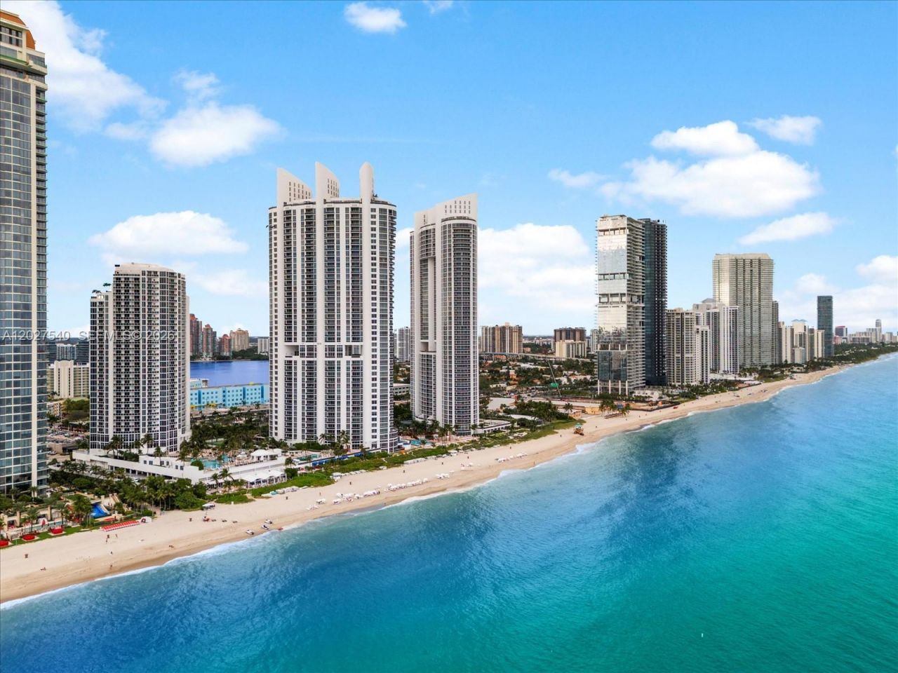 18001 Collins Ave, Unit 2511, Sunny Isles Beach, FL 33160 Photo