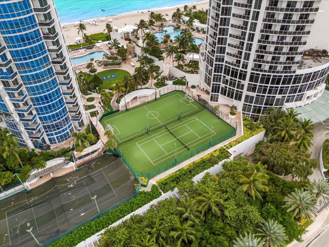 18001 Collins Ave, Unit 2511, Sunny Isles Beach, FL 33160 Photo