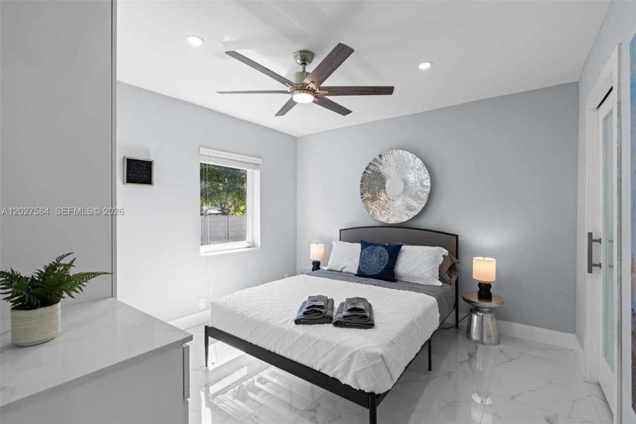 26 NE 88th St, El Portal, FL 33138 Photo