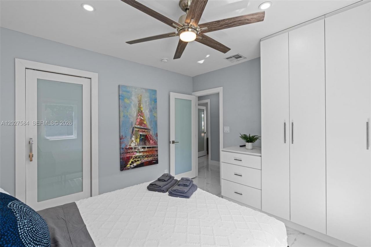 26 NE 88th St, El Portal, FL 33138 Photo
