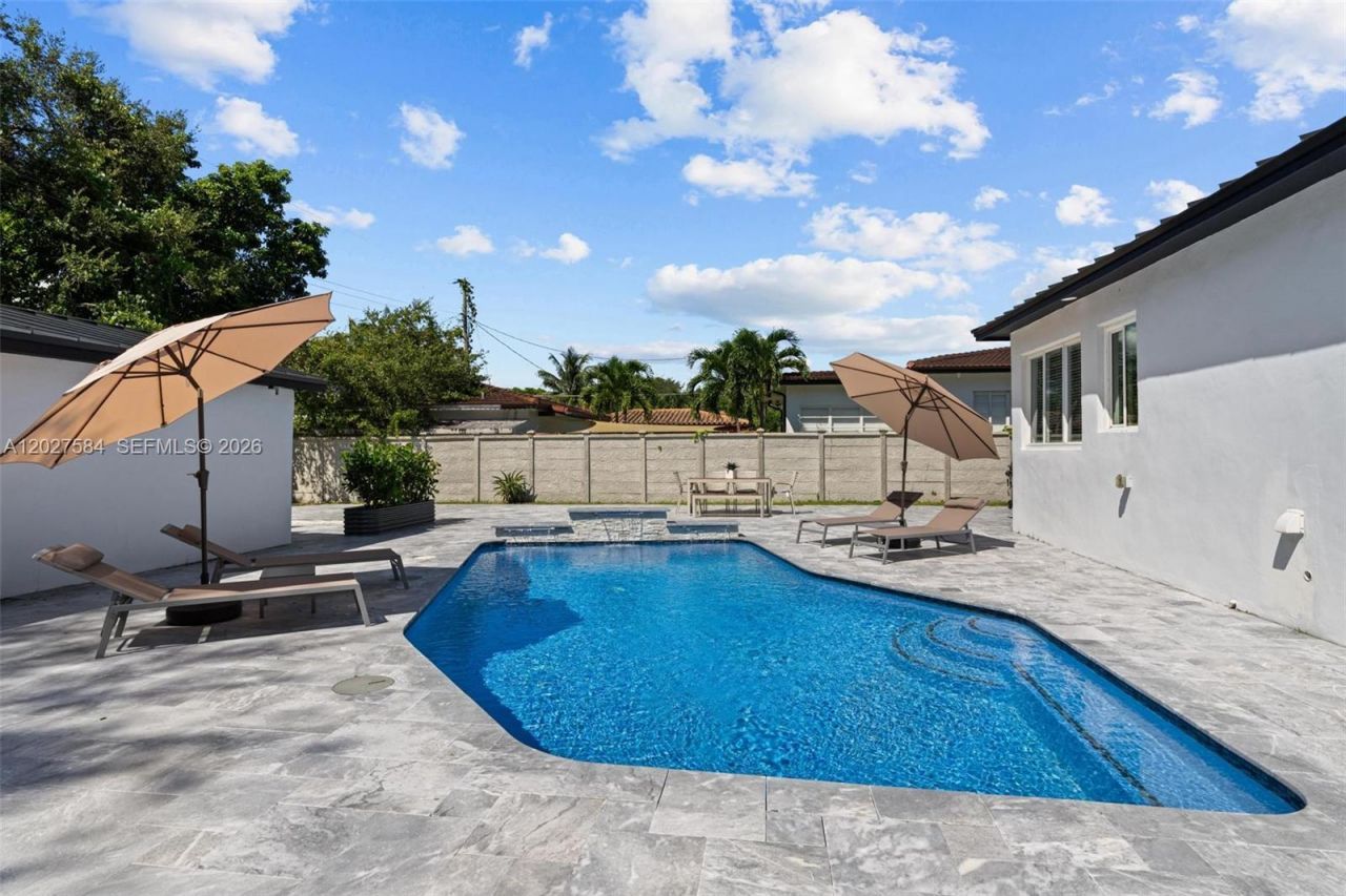 26 NE 88th St, El Portal, FL 33138 Photo