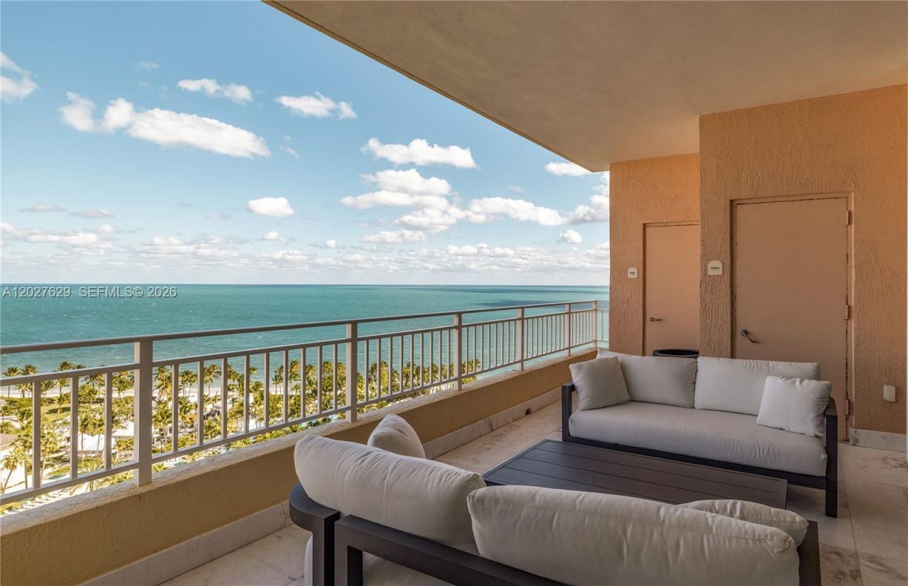 799 Crandon Blvd , Unit PH-8, Key Biscayne, FL 33149 Photo