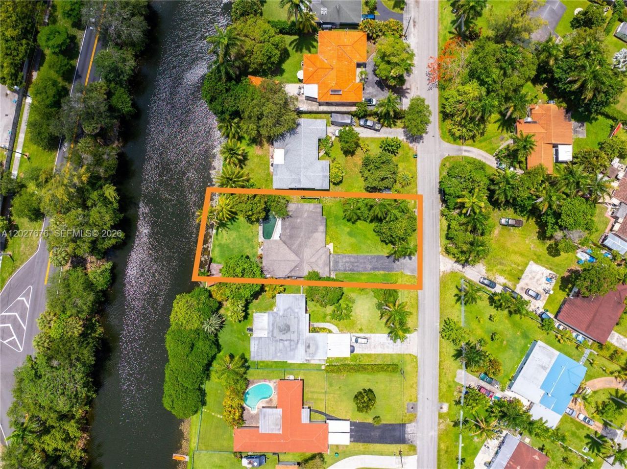 14001 S Biscayne River Dr, Miami, FL 33161 Photo