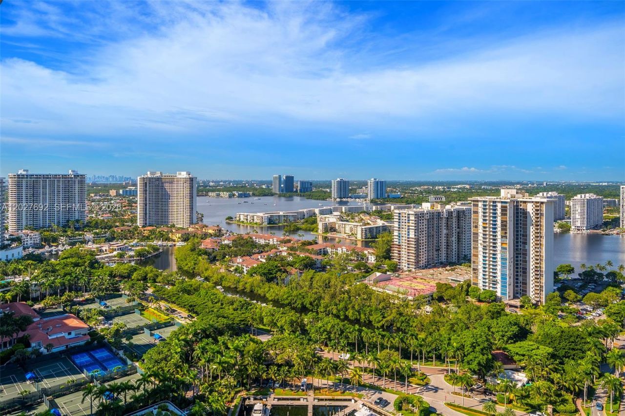 3201 NE 183rd St , Unit 3107, Aventura, FL 33160 Photo